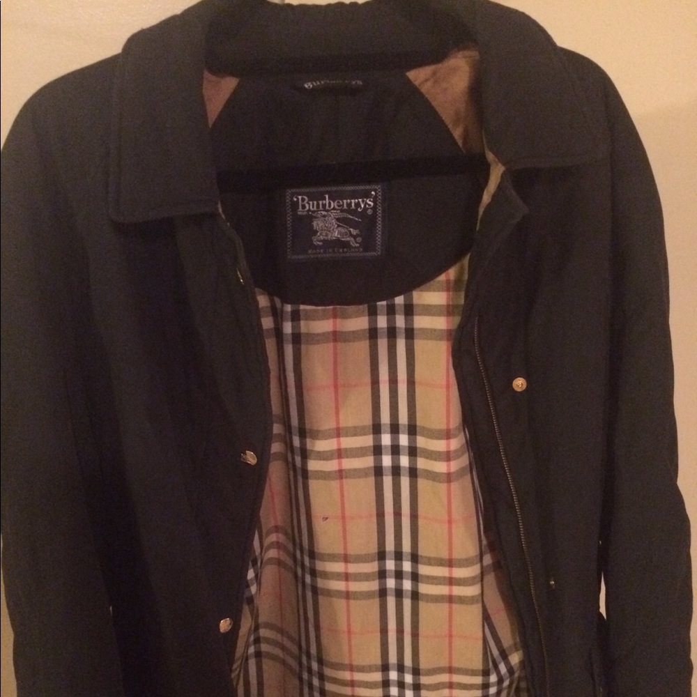 Burberry coat size medium